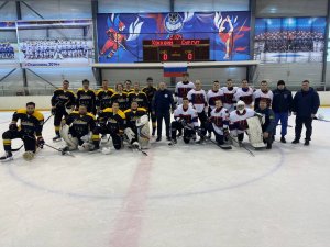 22.04.2024 В Сургуте прошел Чемпионат автономного округа по хоккею 3x3